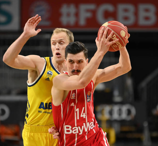 激烈争夺 激烈争夺