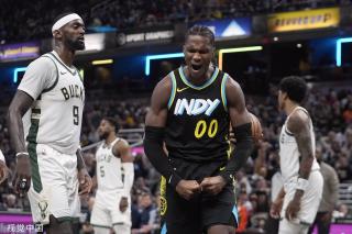 球队则利用 球队则利用