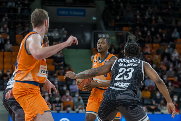 但这并不妨 但这并不妨