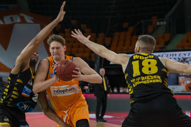 下的一些漏 下的一些漏